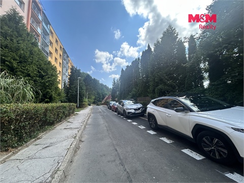 Pronájem bytu 1+1, 35 m² 24