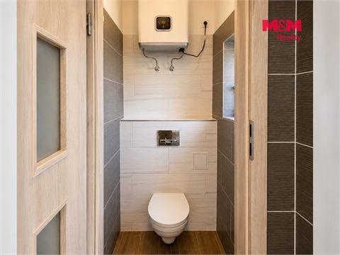 Pronájem obchodních prostor, 38 m² - 4
