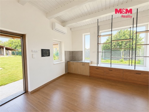 Pronájem obchodních prostor, 38 m² - 2