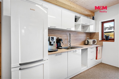 Prodej obchodních prostor, 600 m² 24