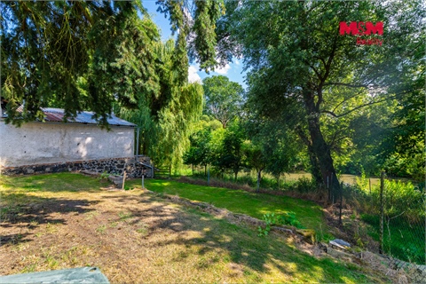 Prodej rodinného domu, 270 m² - 18