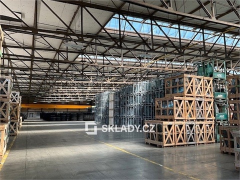 Pronájem skladu / haly, 4 300 m² 2