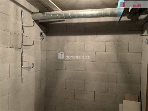 Pronájem bytu 3kk, 81 m² - 8