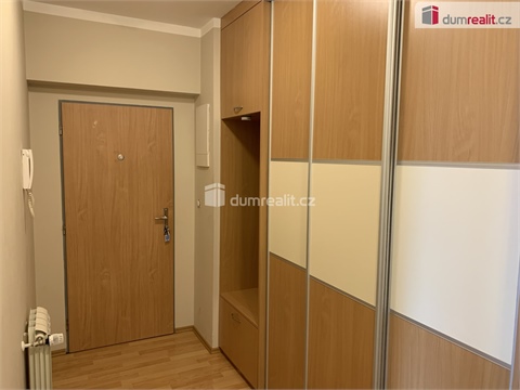 Pronájem bytu 3kk, 81 m² 6