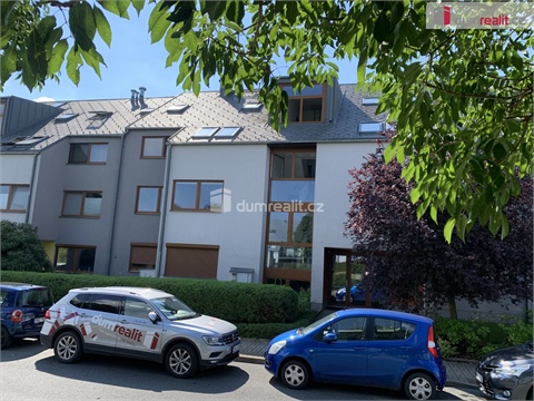 Pronájem bytu 3kk, 81 m² 0