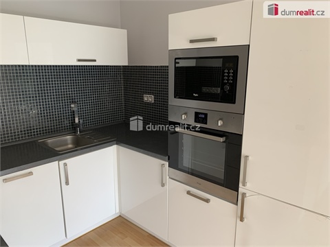 Pronájem bytu 3kk, 81 m² 2