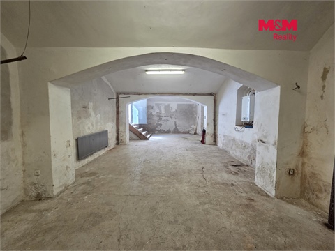 Prodej obchodních prostor, 83 m² 8
