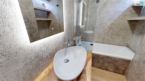 Prodej bytu 2kk, 62 m² 22