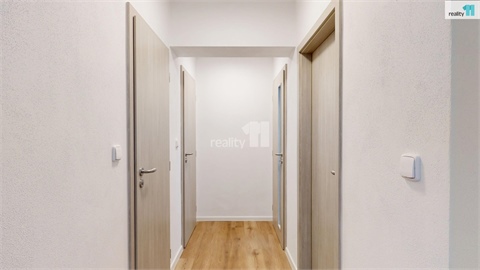 Prodej bytu 2kk, 62 m² - 24