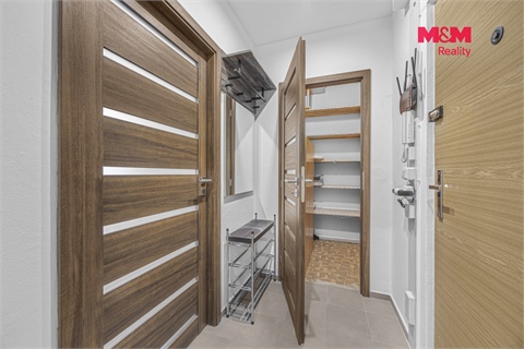 Pronájem bytu 2kk, 47 m² - 18