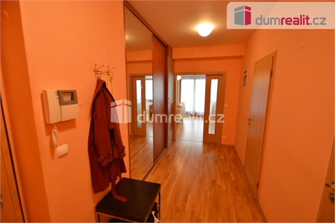 Pronájem bytu 2kk, 64 m² 6