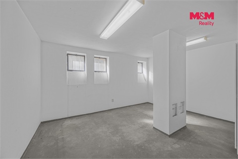 Prodej komerčního objektu, 354 m² - 22