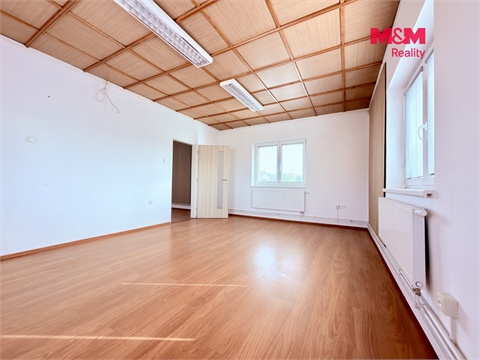 Pronájem kanceláře, 135 m² 12