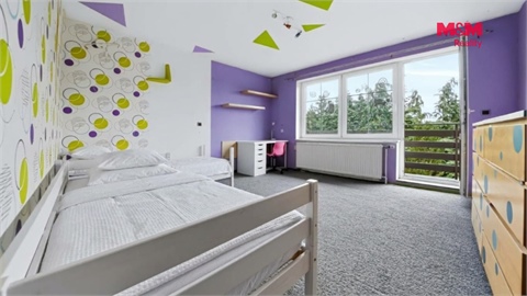 Prodej rodinného domu, 242 m² - 6