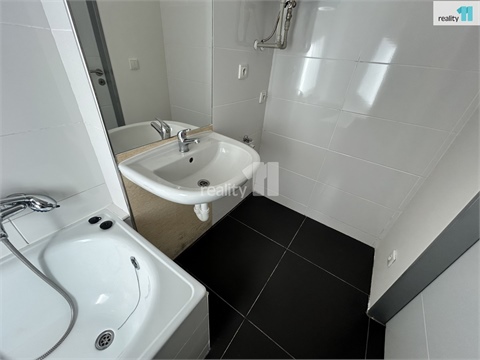 Pronájem bytu 2kk, 35 m² - 12