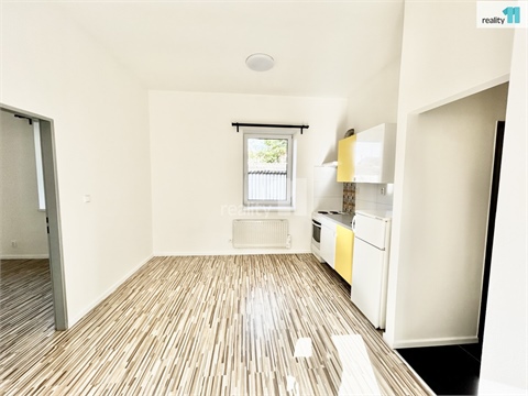 Pronájem bytu 2kk, 35 m² - 20