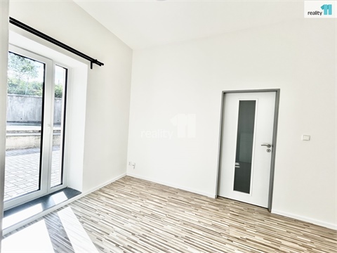 Pronájem bytu 2kk, 35 m² - 16