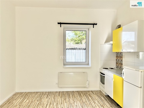 Pronájem bytu 2kk, 35 m² 22