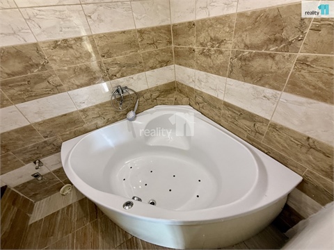 Pronájem bytu 3kk, 69 m² - 8