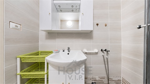 Prodej bytu 1+1, 30 m² - 10