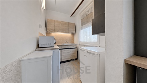 Prodej bytu 1+1, 30 m² 6