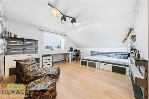 Prodej rodinného domu, 335 m² - 4