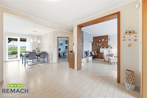 Prodej rodinného domu, 335 m² 18