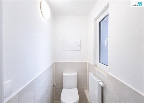 Pronájem bytu 1kk, 38 m² - 8