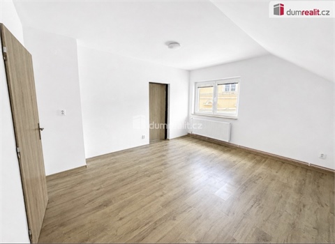 Pronájem bytu 3+1, 90 m² - 4