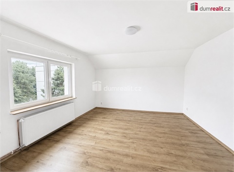 Pronájem bytu 3+1, 90 m² 10