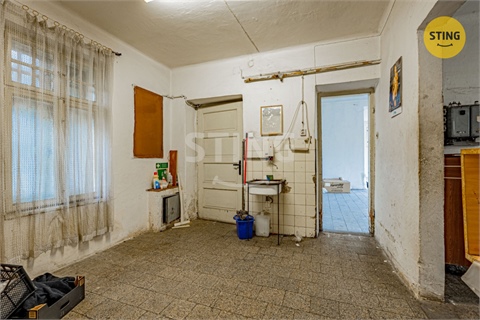 Prodej rodinného domu, 700 m² - 14