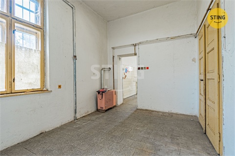 Prodej rodinného domu, 700 m² 18