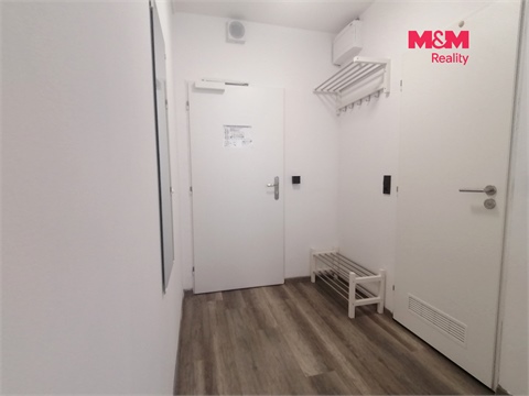 Pronájem bytu 1kk, 25 m² - 4
