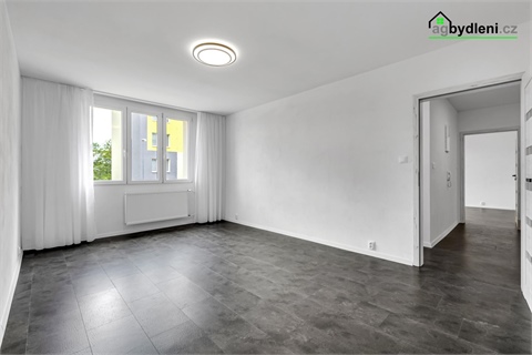 Pronájem bytu 2+1, 69 m² - 2