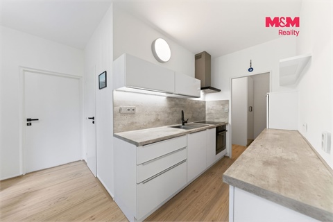 Prodej bytu 3+1, 70 m² - 2