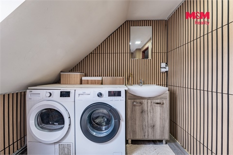 Prodej rodinného domu, 267 m² - 24