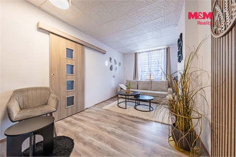 Prodej rodinného domu, 267 m² - 18