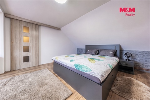 Prodej rodinného domu, 267 m² 16