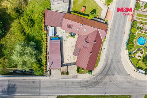 Prodej rodinného domu, 267 m² - 8