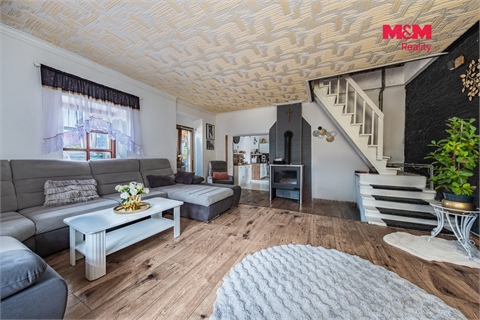 Prodej rodinného domu, 267 m² 12