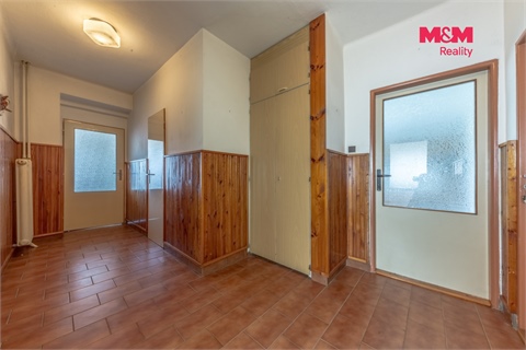 Prodej rodinného domu, 210 m² - 12