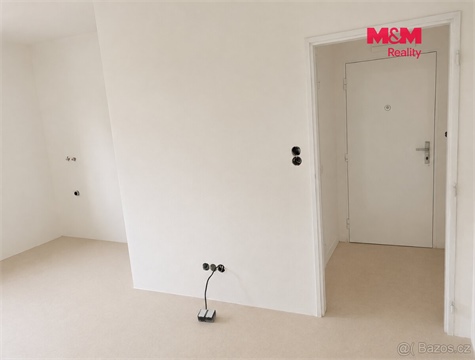 Prodej bytu 1kk, 27 m² - 0