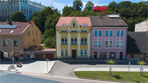 Prodej komerčního objektu, 332 m² 0