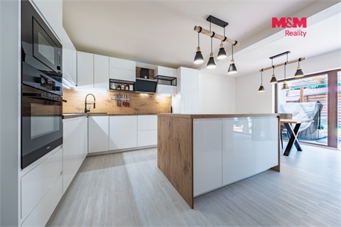 Prodej bytu 4kk, 142 m² 4