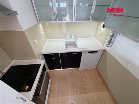 Pronájem bytu 2kk, 37 m² - 18