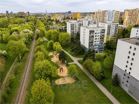 Prodej bytu 3+1, 73 m² - 16