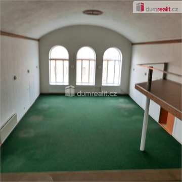 Prodej rodinného domu, 580 m² 4