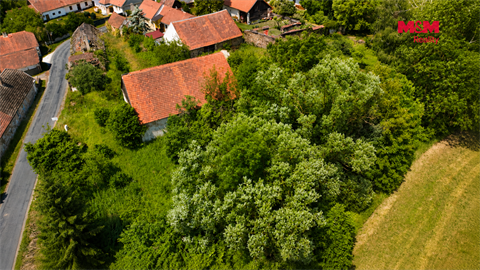 Prodej stavebního pozemku, 1 023 m² 2