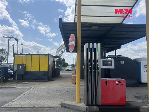 Pronájem pozemku pro komerční výstavbu, 2 500 m² 2