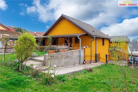 Prodej rodinného domu, 258 m² 0